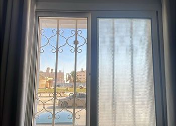 استديو هادئ بسرير ماستر 
