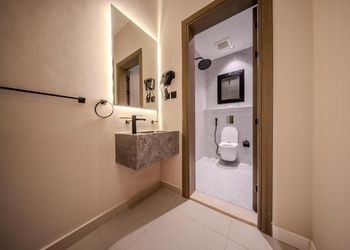 استديو هادئ بسرير ماستر 