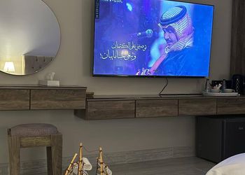 استديو باطلاله على البحر