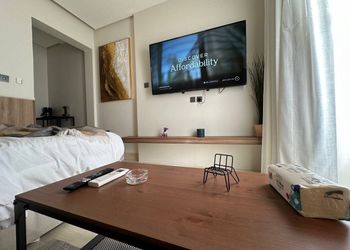 استديو هادئ بسرير ماستر 