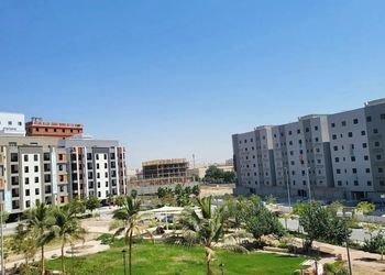 شقة بصالة 