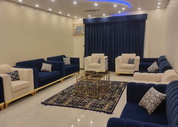 شقة بغرفة جلوس وغرفتين نوم 