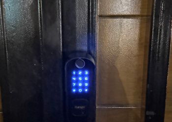 شقة هادئة وراقية بدخول ذاتي