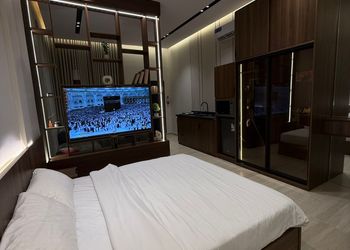 استديو بأثاث مريح وبسيط 