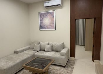 شقة بغرفة معيشة وغرفة نوم 