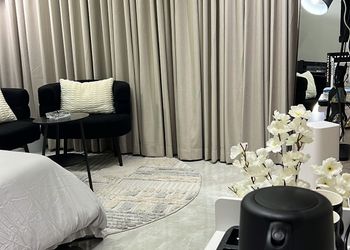 استديو هادئ بسرير ماستر