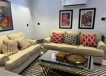 استديو هادئ بسرير ماستر