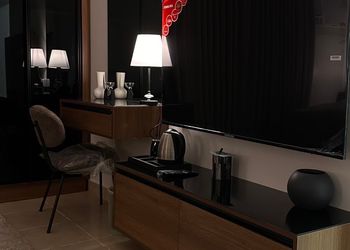 استديو هادئ بسرير ماستر 