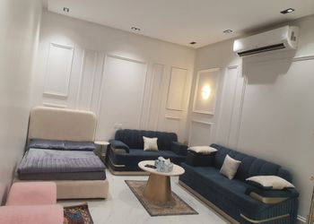 استديو بسرير ماستر وجلسة جانبية
