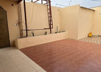 استراحة بمجلس وجلسة خارجية 