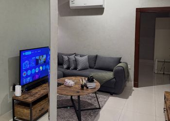شقه بصاله و غرفه نوم و دخول ذاتي