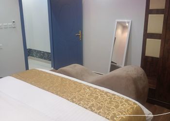 شقة بغرفتين نوم وصالة