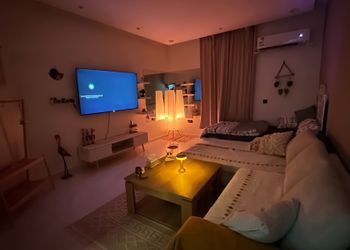 استديو هادئ بدخول ذاتي 