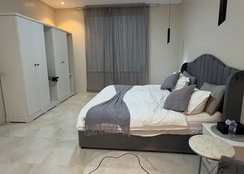 استديو سرير ماستر دخول ذاتي