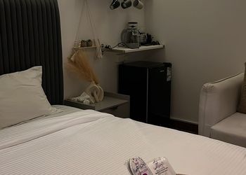 استديو بسرير ماستر ودخول ذاتي