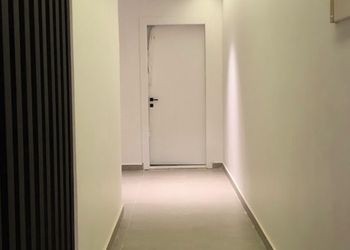 مزرعة بمجلس واسع ومسطح اخضر
