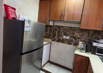 شقة بصالة وغرفتين نوم