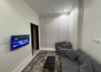 استديو هادئ بسرير ماستر 