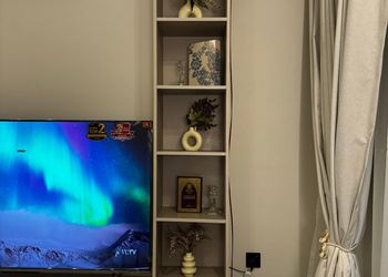 شقة بدخول ذاتي وصالة مريحة 