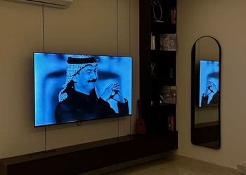 استديو هادئ بدخول ذاتي