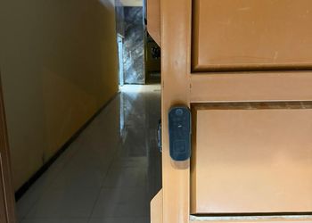 استديو هادئ بسرير ماستر 