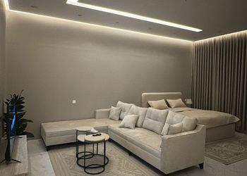 استديو بدخول ذاتي وسرير مريح 