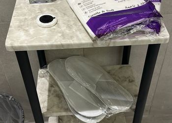 شقة بغرفتين نوم وصالة 