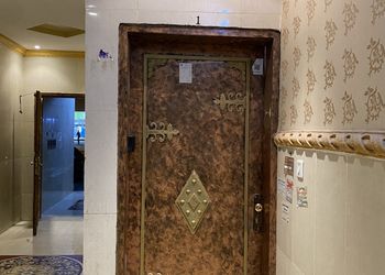 استديو راقي بدخول ذاتي