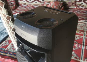 مخيم بجلسة خارجية وأجواء ممتعة