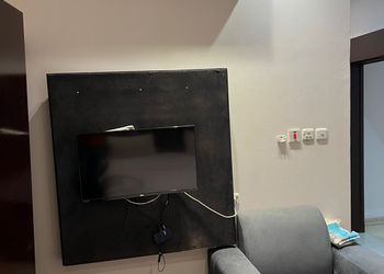 استديو بسرير ماستر وجلسة جانبية