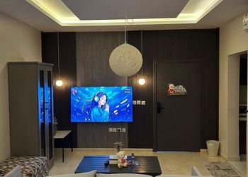 استديو بسرير ماستر وجلسة جانبية
