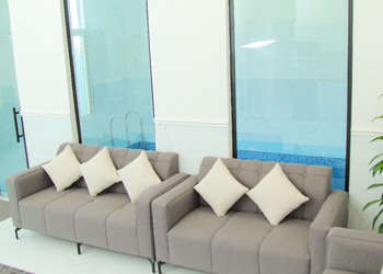 شاليه بصالة و 3 غرف نوم 