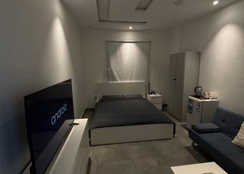 استديو بسرير مفرد ودخول ذاتي