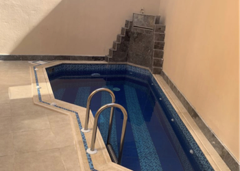 كوخ ريفي بمسبح العاب مائيه