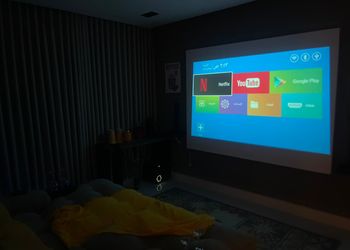 شقة بغرفتين نوم وصالة 