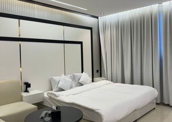 استديو بسرير ماستر
