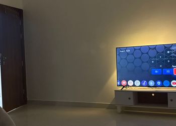 استديو هادئ بدخول ذاتي 