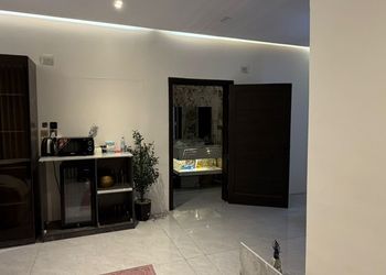 استديو بسرير ماستر ودخول ذاتي