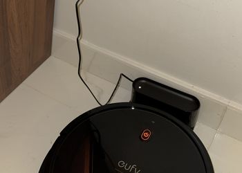 استديو بسرير ماستر وجلسة جانبية 