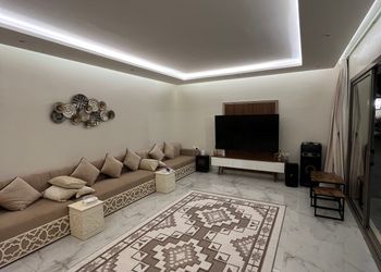 استراحة بمجلس وجلسة خارجيه