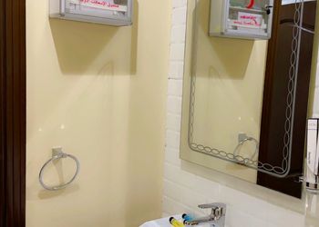 استديو بسرير ماستر وجلسة جانبية