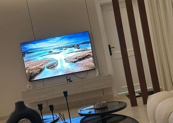 استديو بسرير ماستر وجلسة جانبية