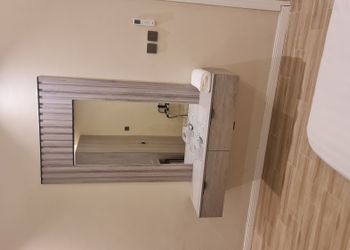استديو بسرير ماستر 