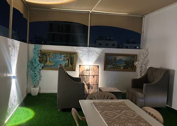 شقة بصالة مريحة ودخول ذاتي 