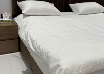 شقه بسرير ماستر ومجلس