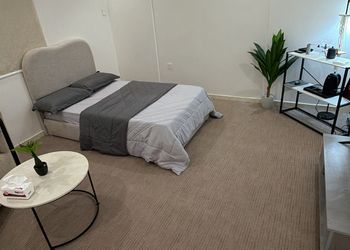 استديو بسرير ماستر ودخول ذاتي