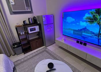 استديو هادئ بدخول ذاتي 
