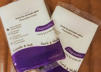 غرفه وصاله  بشرفة مع دخول ذاتي