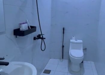 استديو بسرير ماستر وجلسة جانبية