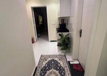 استديو بسرير ماستر وجلسة جانبية 